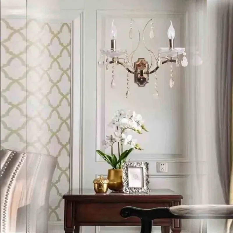 Occasione Imperdibile Trade Shop - Applique Candelabro 2 Bracci Con Pendenti Gocce Cristallo Retrò Attacco E14 E68-2 -