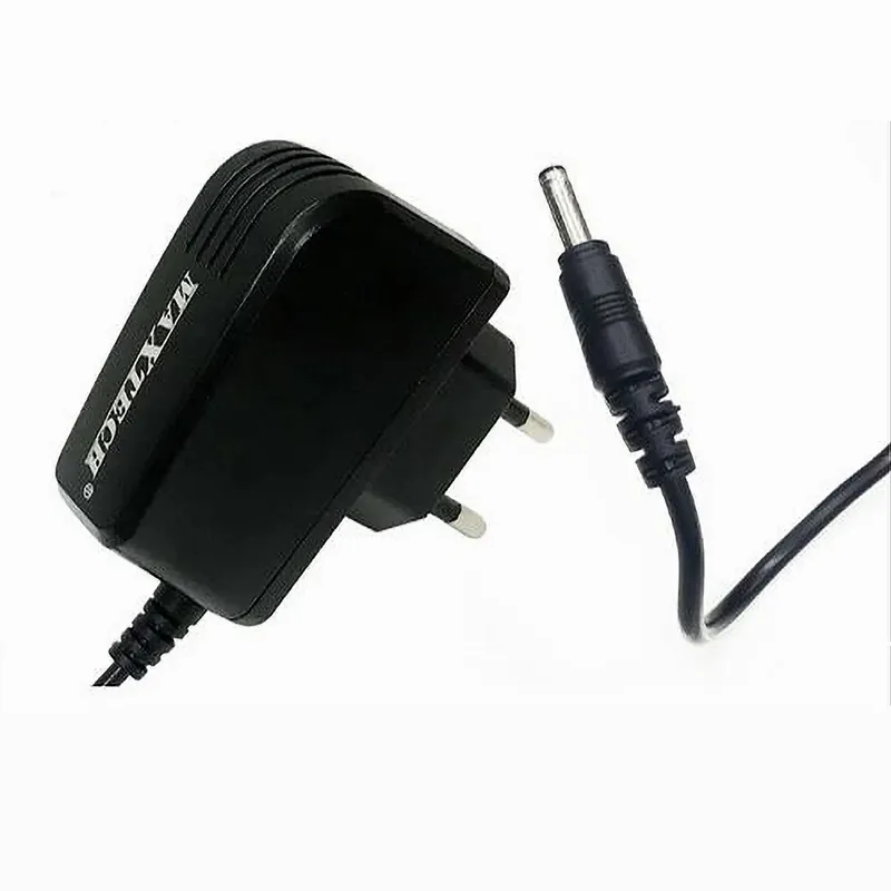 Trade Shop - Caricabatterie Da Viaggio Compatto Fast Charger Dc3.5mm 5v-2000ma 10w Maxtech Ca-s003 - Super Prezzo